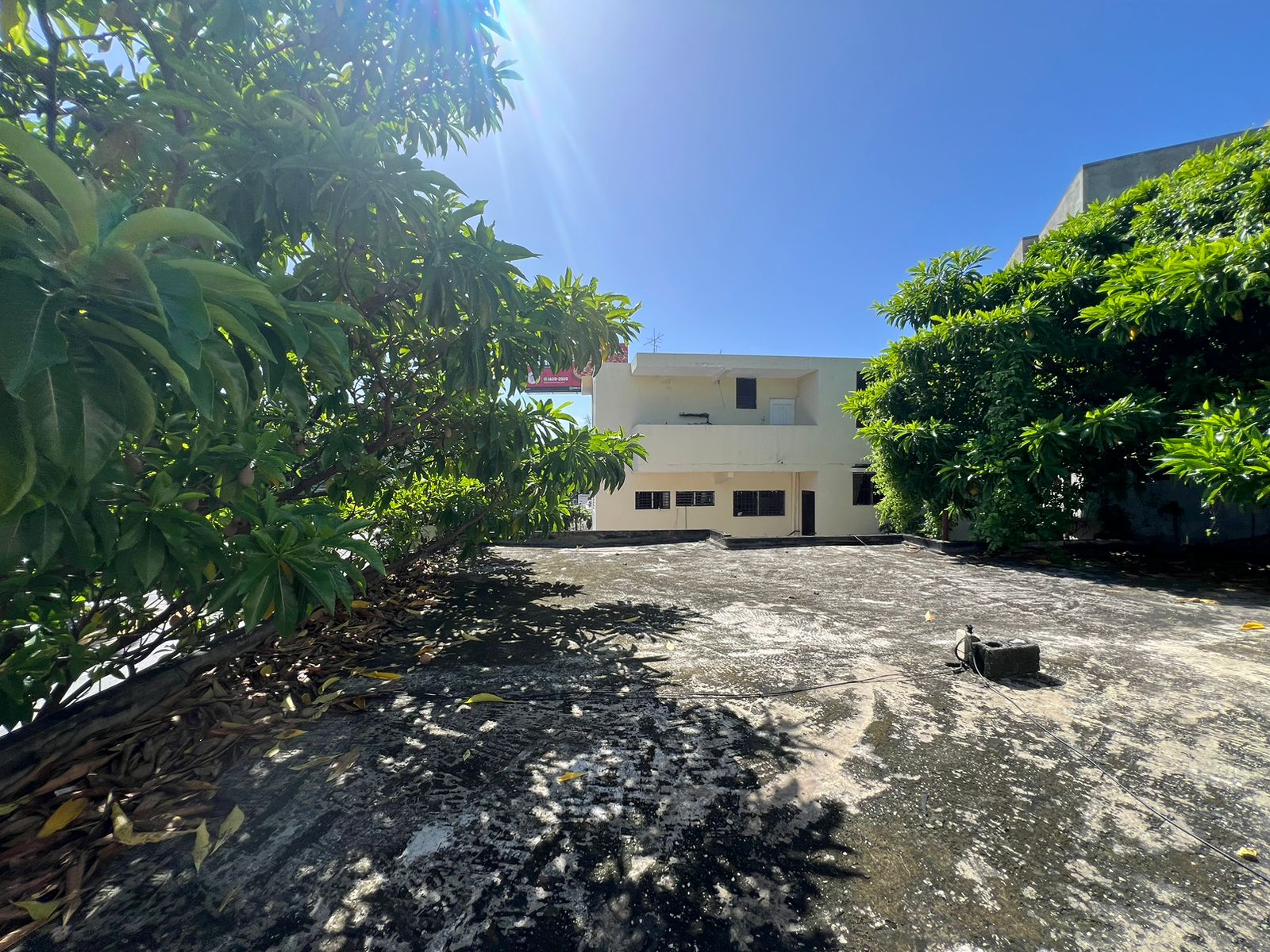 solares y terrenos - Mata Hambre, Solar Comercial En Venta! 2