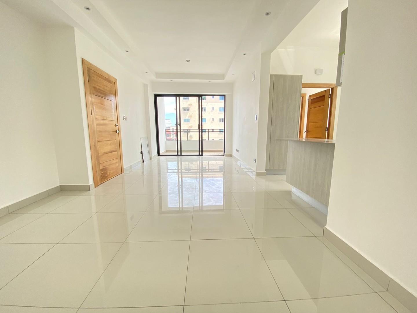 apartamentos - ‼Alquilo apartamento NUEVO en MIRADOR NORTE ‼

145 metros 
3  habitaciones.
3.5  8