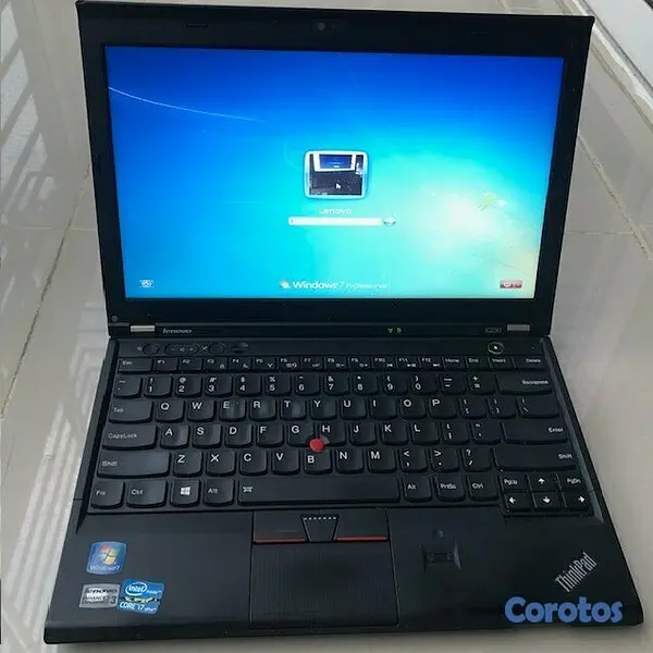 computadoras y laptops - Laptop Lenovo Thinkpad X220, i7, 8GB RAM 6