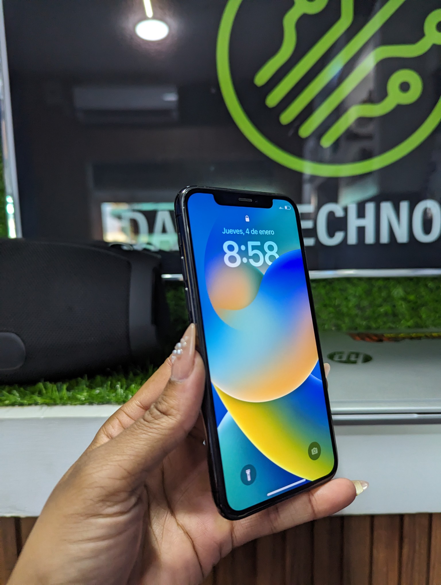 celulares y tabletas - iPhone 11 pro  3