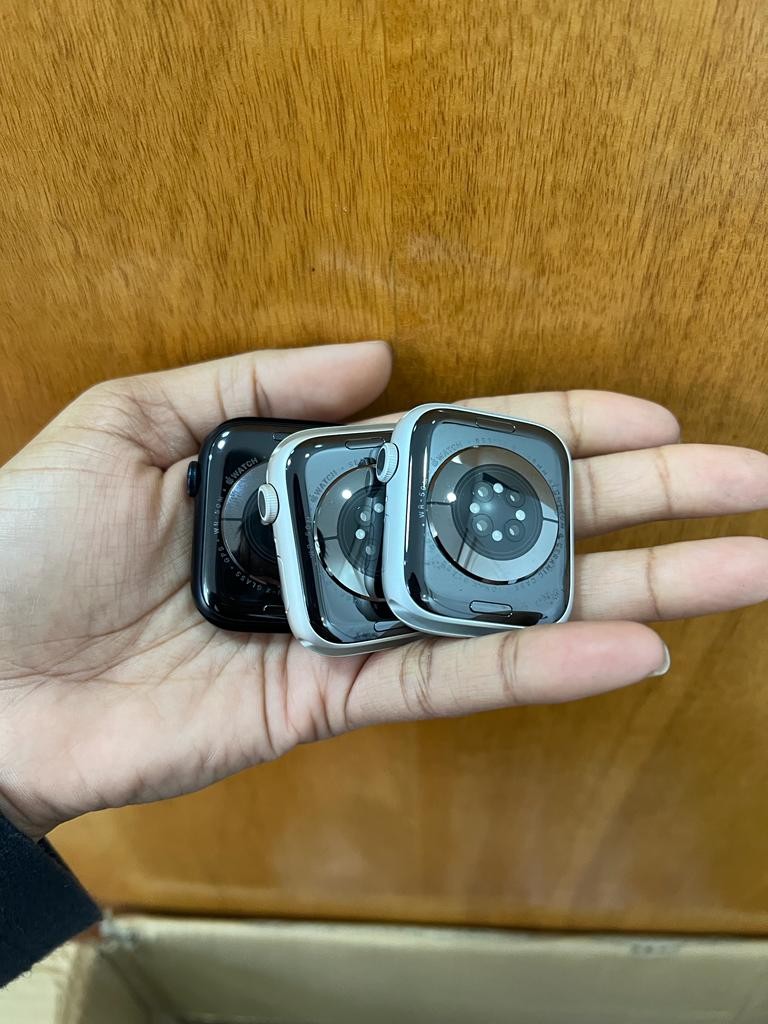 otros electronicos - Apple Watch Serie 8 45mm Suelto  3
