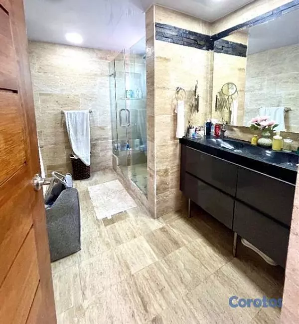 apartamentos - Vendo Apartamento en El Renacimiento 7