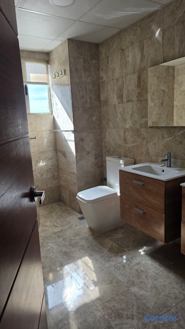 apartamentos - Alquilo Apartamento cerca de parque Mirador Sur, 3 hab., 278mts, Vista al Mar 9