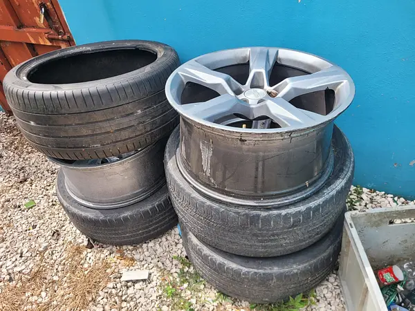 otros vehiculos - Gomas y Aros para Camaro, # 18 y 20 4