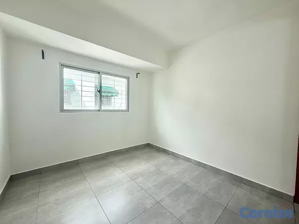 apartamentos - vendo en el millón piso 4 tres habitaciones 2.5 baños dos parqueos balcón  8