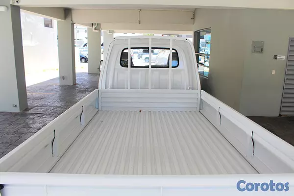 camiones y vehiculos pesados - Hyundai H-100 6