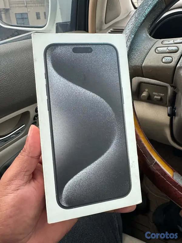 celulares y tabletas - vendo iPhone 15 pro max 256gb factory 4
