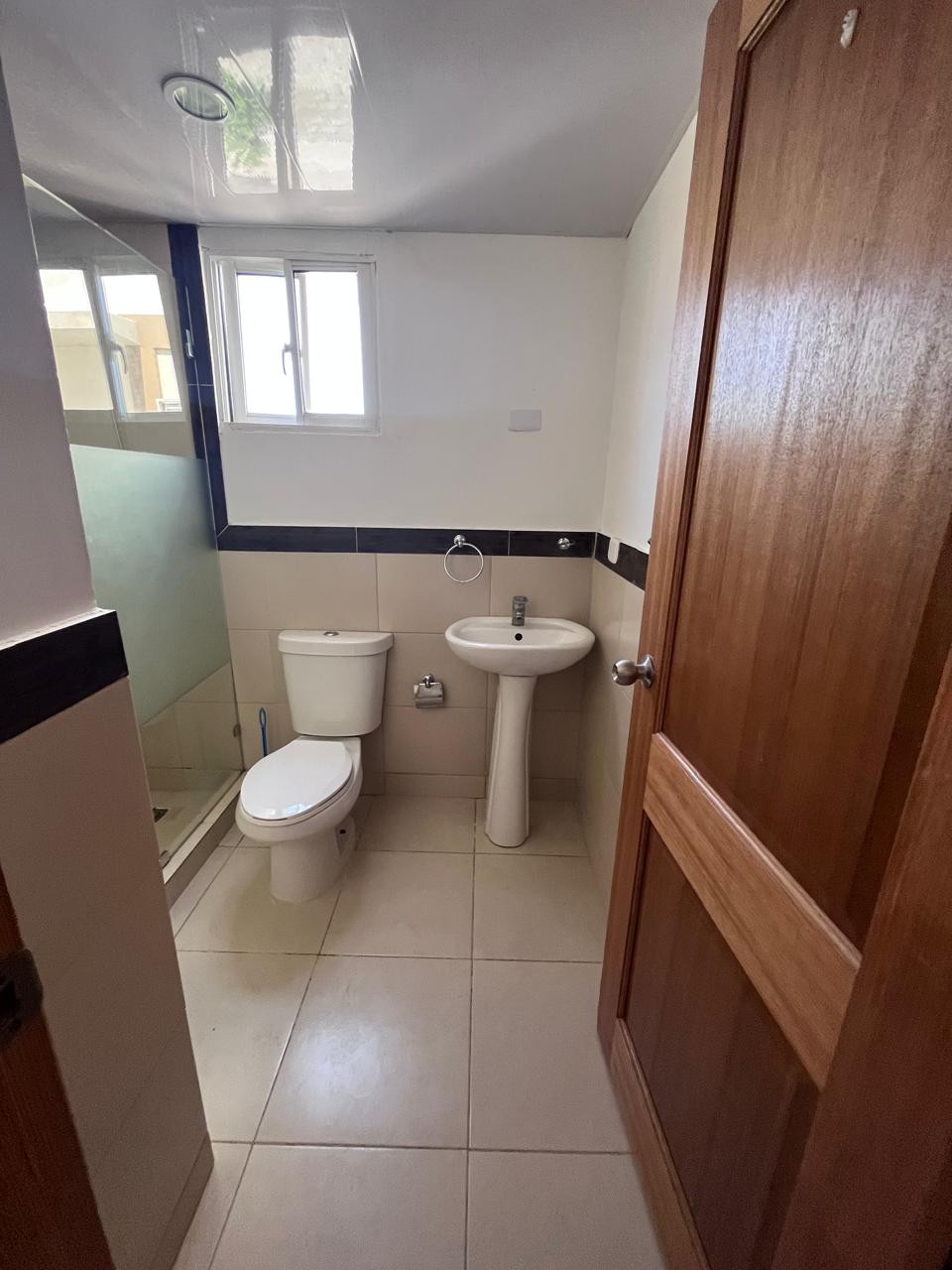 apartamentos -  SE ALQUILA APARTAMENTO EN SAN ISIDRO 4