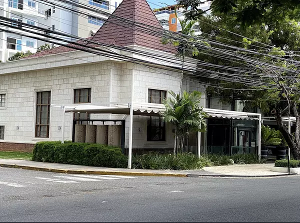 oficinas y locales comerciales - Alquiler local céntrico y comercial  8