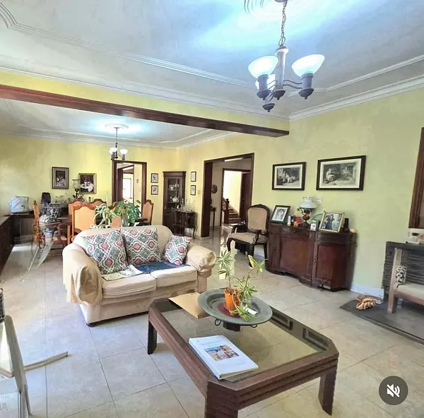 casas - Casa en Venta EL MILLÓN USD 625,000.00 6