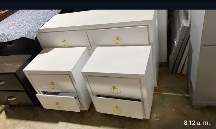 muebles y colchones - Gavetero pequeño blanco  1