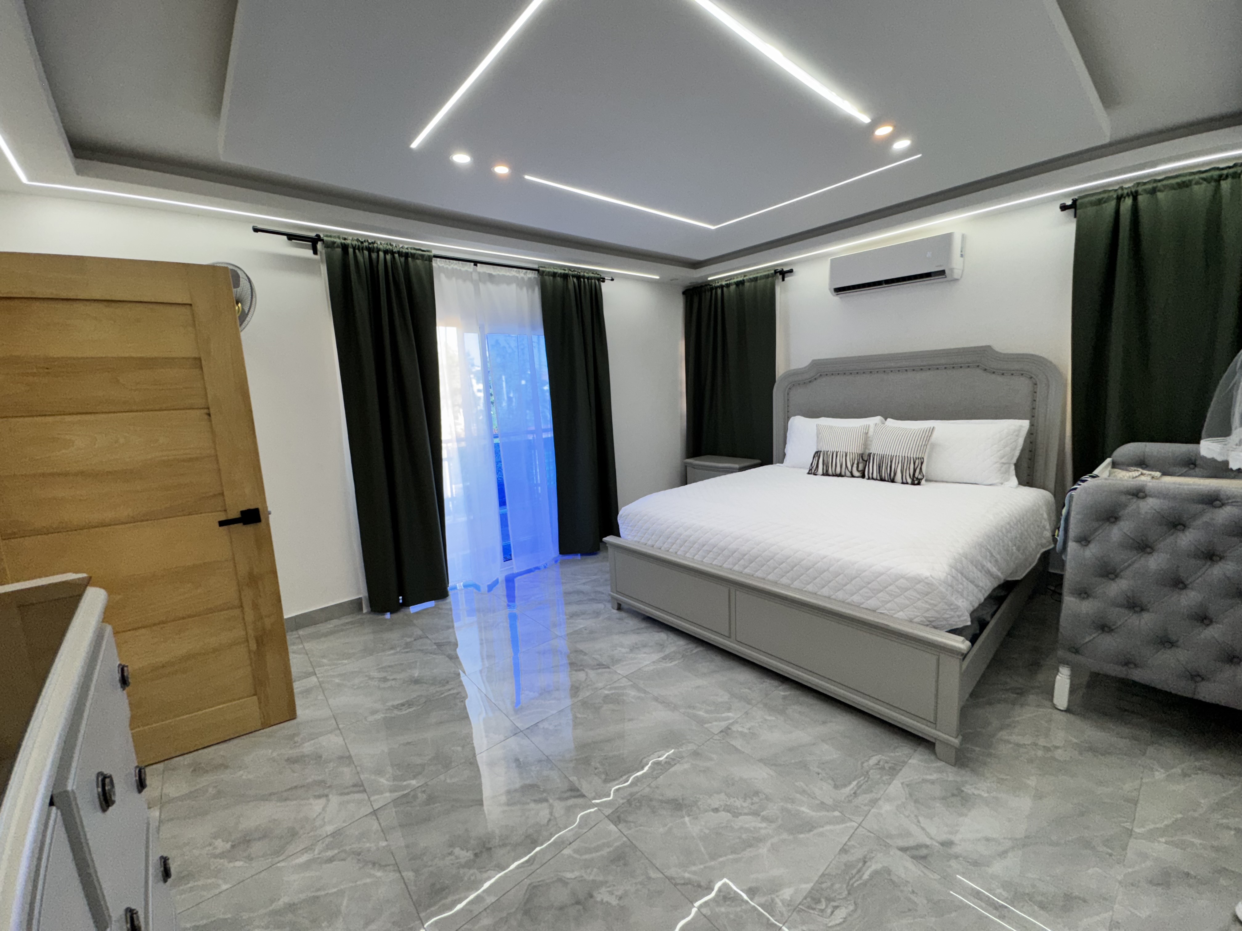 casas - venta de casa de lujo en autopista de san isidro brisa oriental Santo Domingo  9