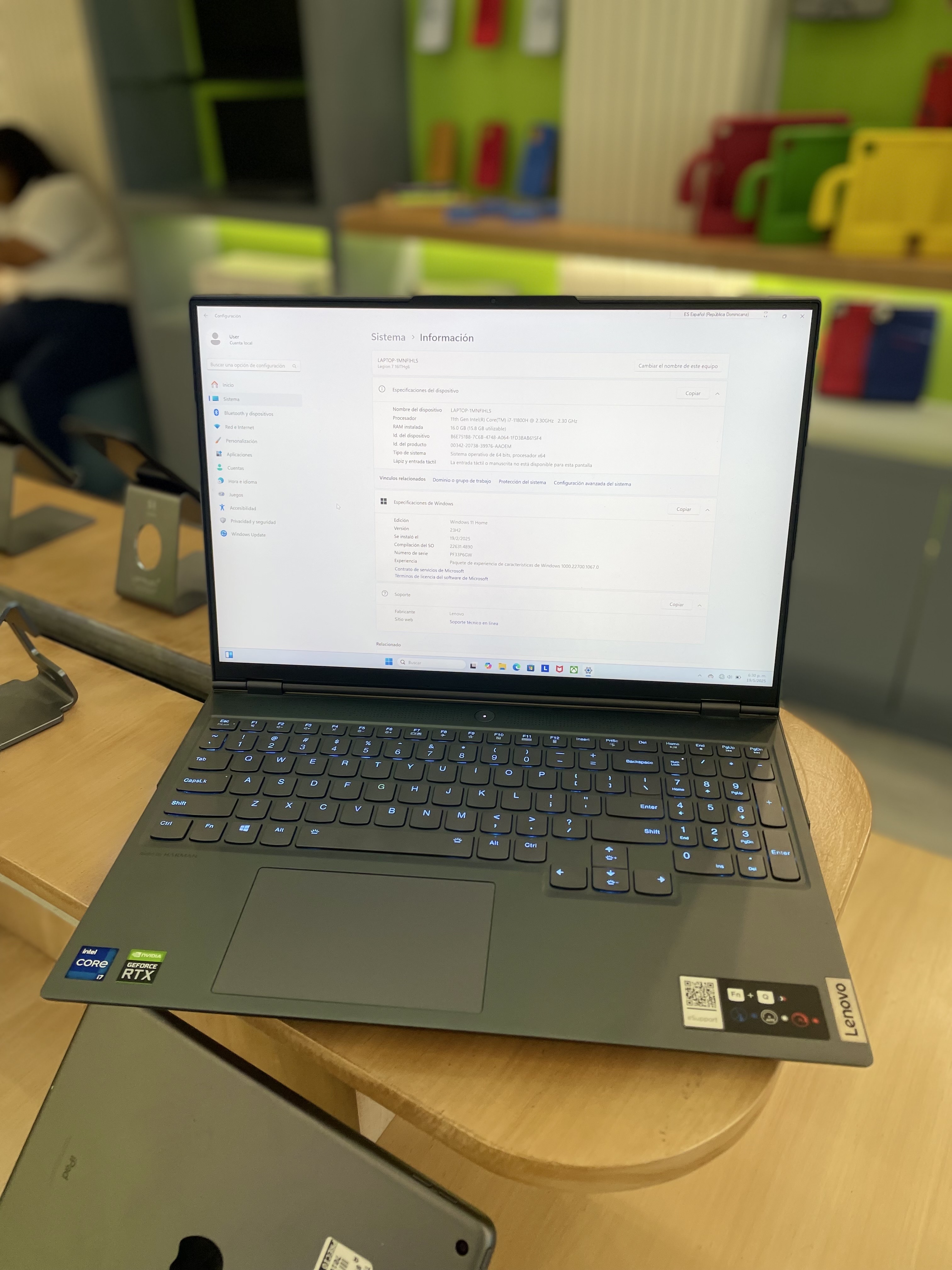 computadoras y laptops - LAPTOP LENOVO LEGION 11TH GENERACIÓN INTEL CORE I716Gb DE RAM1Tb SSD 6
