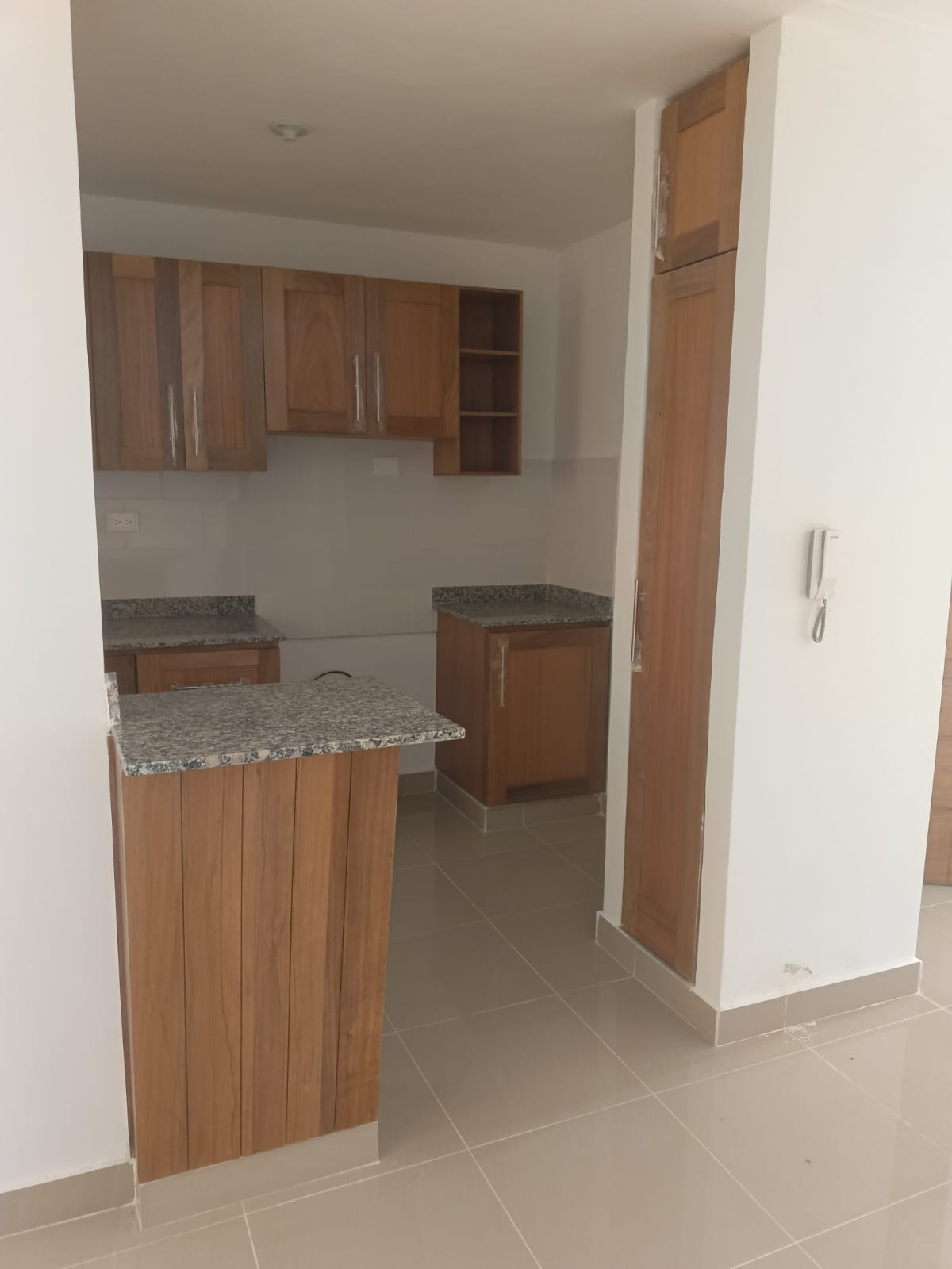 apartamentos - Vendo apartamento en La Jacobo Majluta  1