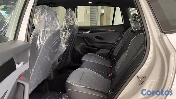 jeepetas y camionetas - Volkswagen Tiguan R Design 2026 5