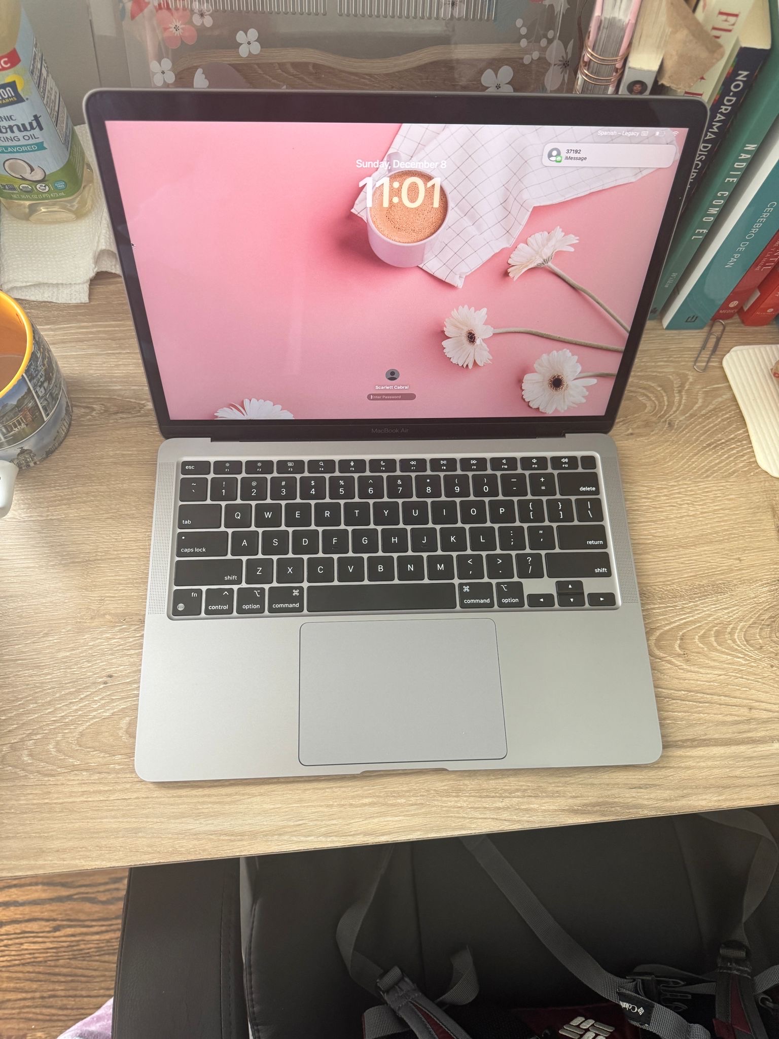 computadoras y laptops - vendo Mcbook Air 1