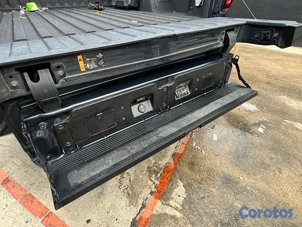 jeepetas y camionetas - GMC SIERRA DENALI 2022  6