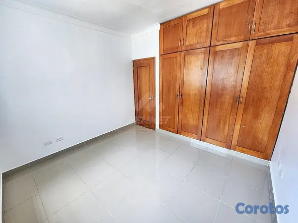 apartamentos - APARTAMENTO CON PATIO Y PLANTA FULL PROXIMO QUINTA 2