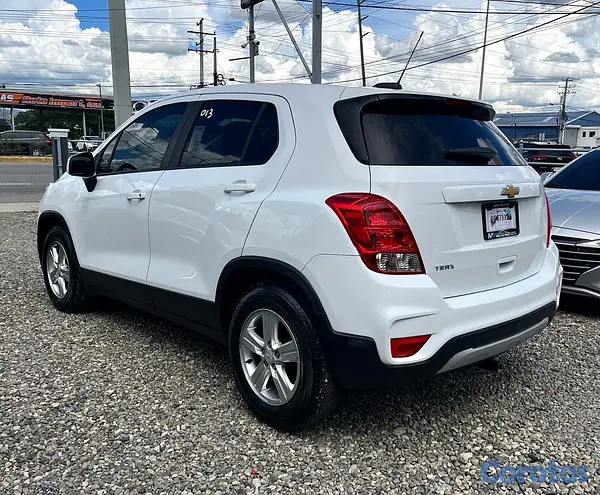 jeepetas y camionetas - Chevrolet Trax 2020
 4