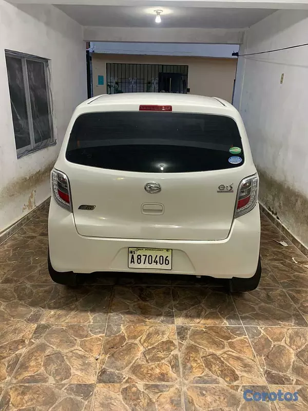 servicios profesionales - Alquiler Daihatsu Mira 2016 1