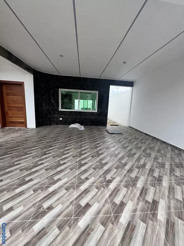 casas - venta de casa de 3 niveles con piscina en avenida ecológica Santo Domingo este  7