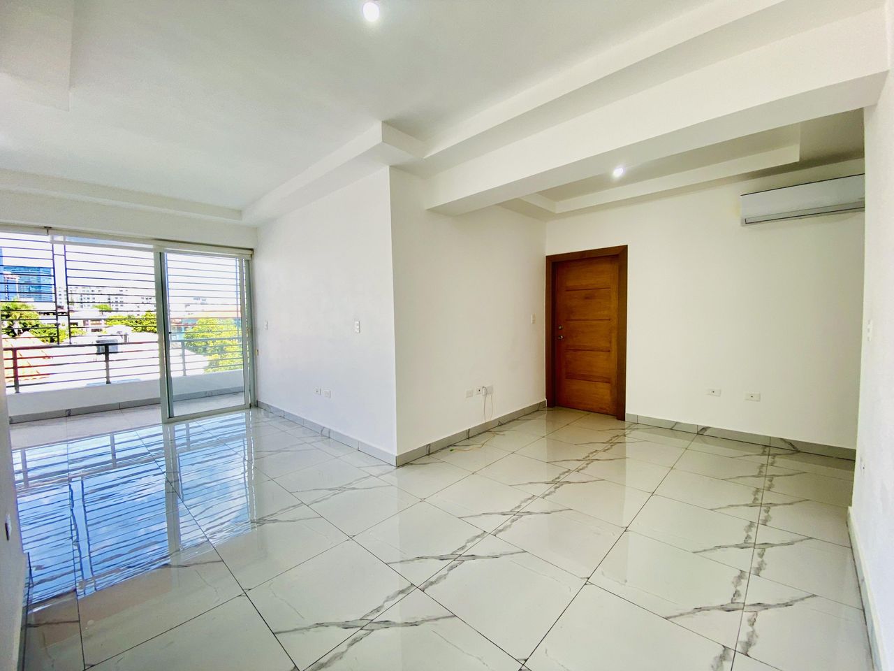 apartamentos - ALQUILO AMPLIO APART. URBANIZACION FERNANDEZ 7