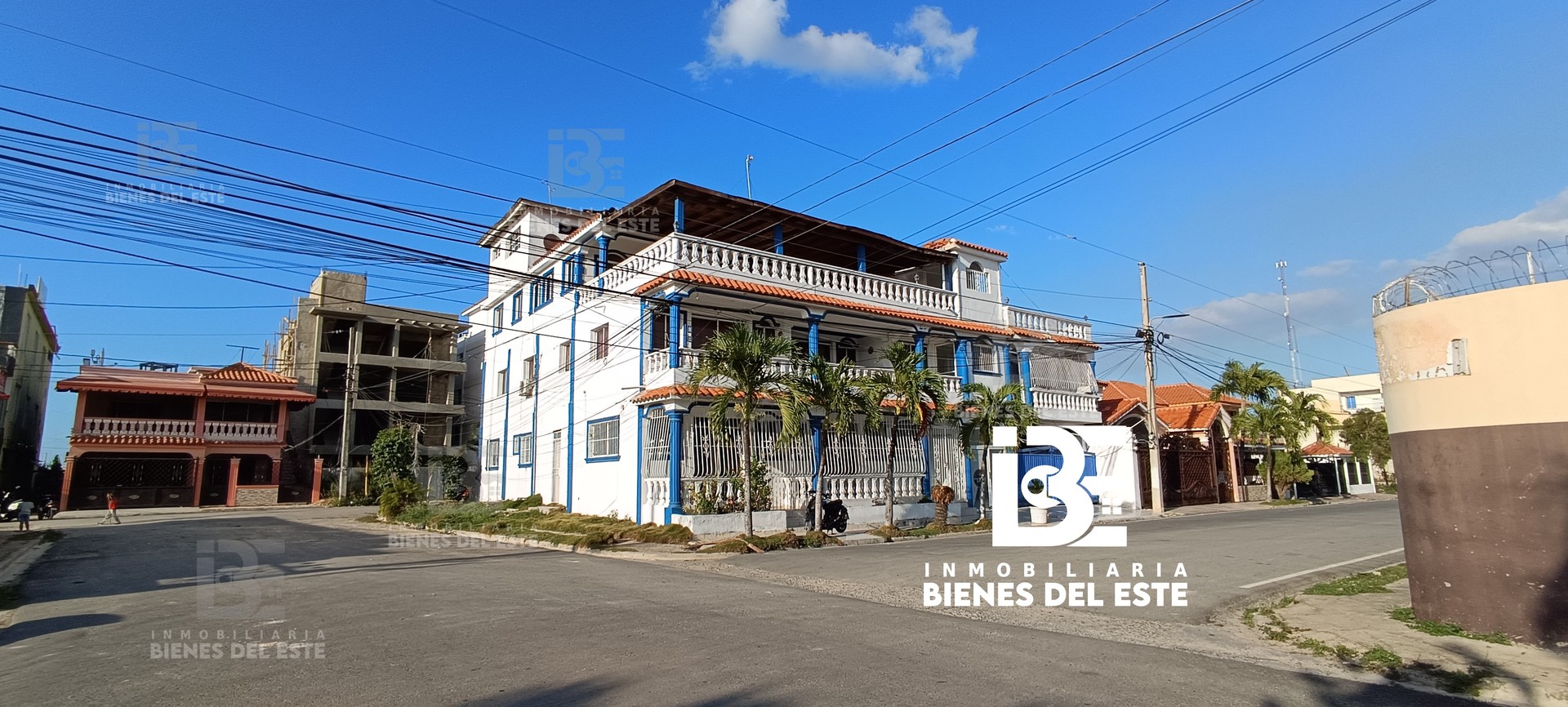 habitaciones y viviendas compartidas - Edificio con 7 Apartamentos y un Penthouse 5