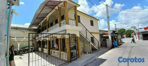 apartamentos - Dos edificios en venta de 6 y 7 apartamentos. 50% Lo Financia propietario 2