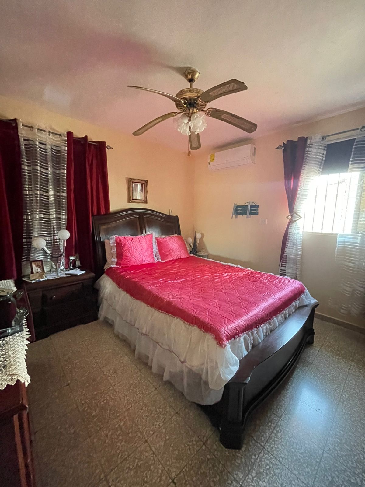 casas - Casa en venta en Gacela Ave. José Contreras Precio 7