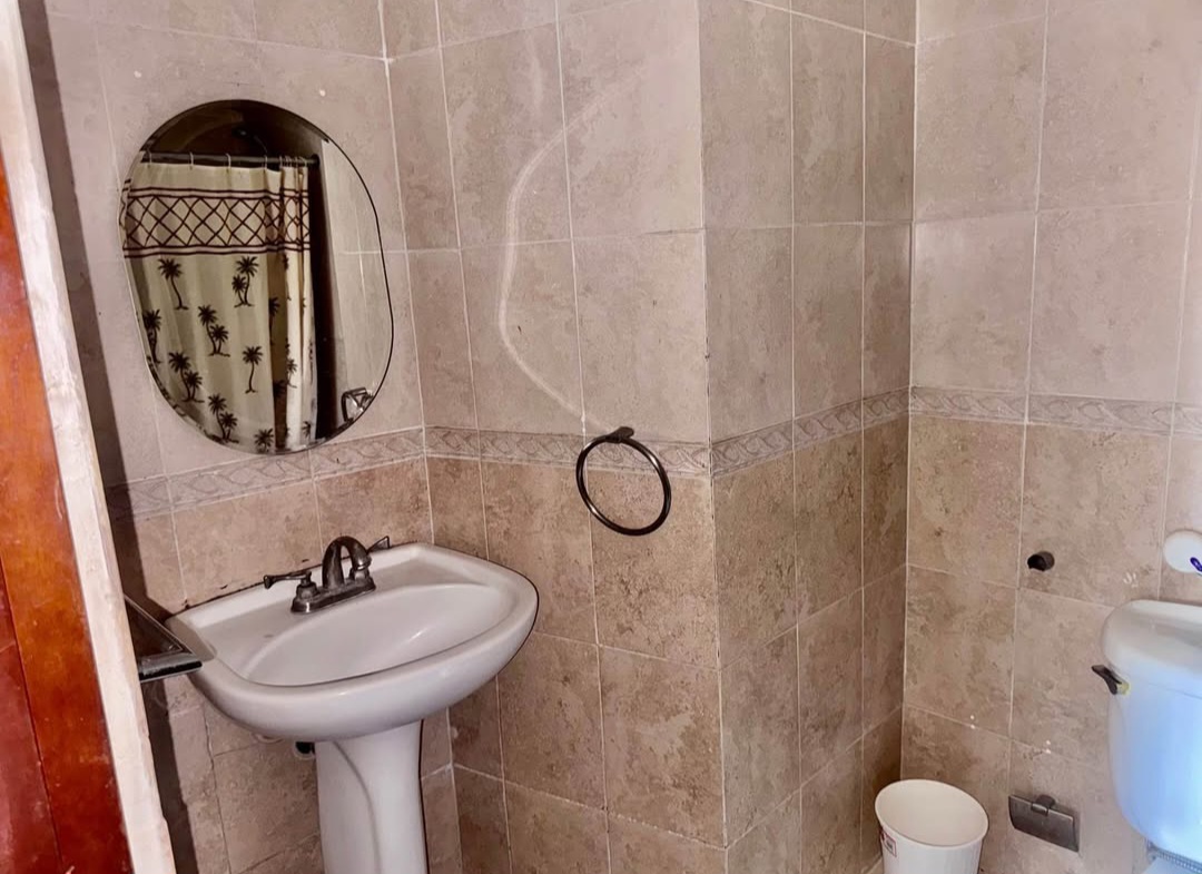apartamentos - Apartamento en Venta en Gazcue 3H, 2B, 1P, 2do Nivel 2