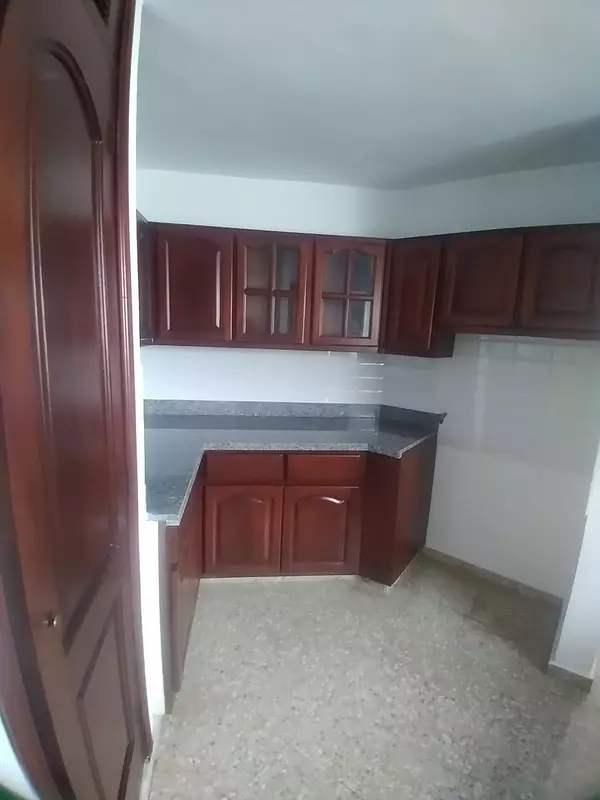 apartamentos - Se alquila apartamento en Urbanización Real 5