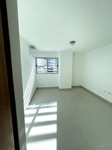 apartamentos - ALQUILER DE AMPLIO Y COMODO APARTAMENTO EN BELLA VISTA. 6
