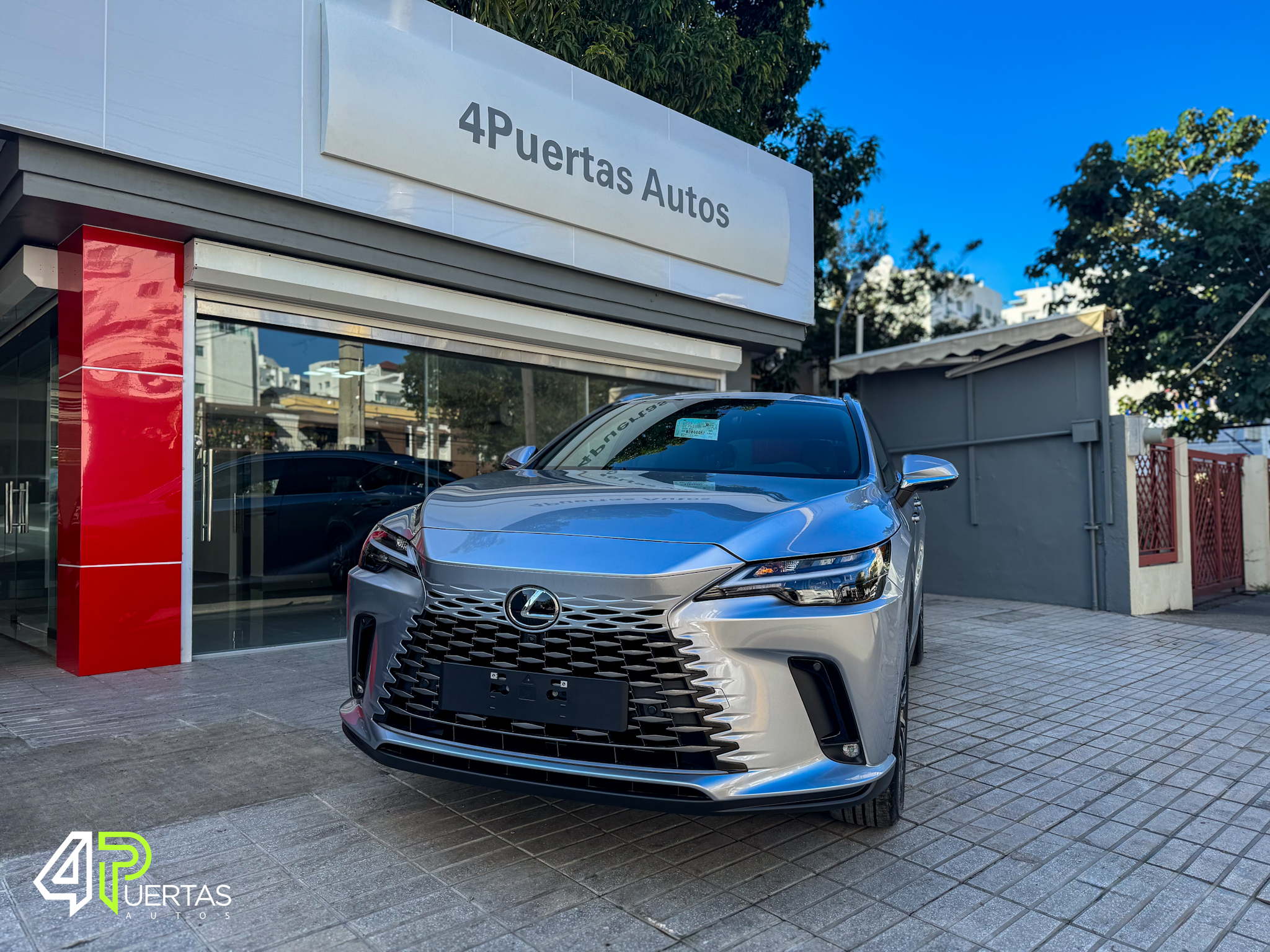 jeepetas y camionetas - Lexus RX350h AWD 2025 4