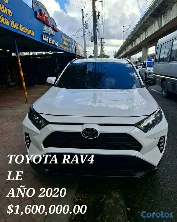 jeepetas y camionetas - Toyota RAV4 LE 4X4 , AÑO 2020 4