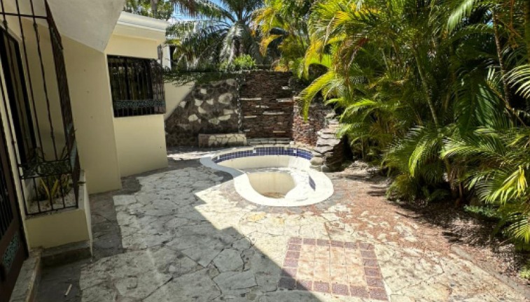 casas - Venta de casa en proyecto cerrado en las praderas Distrito Nacional 3