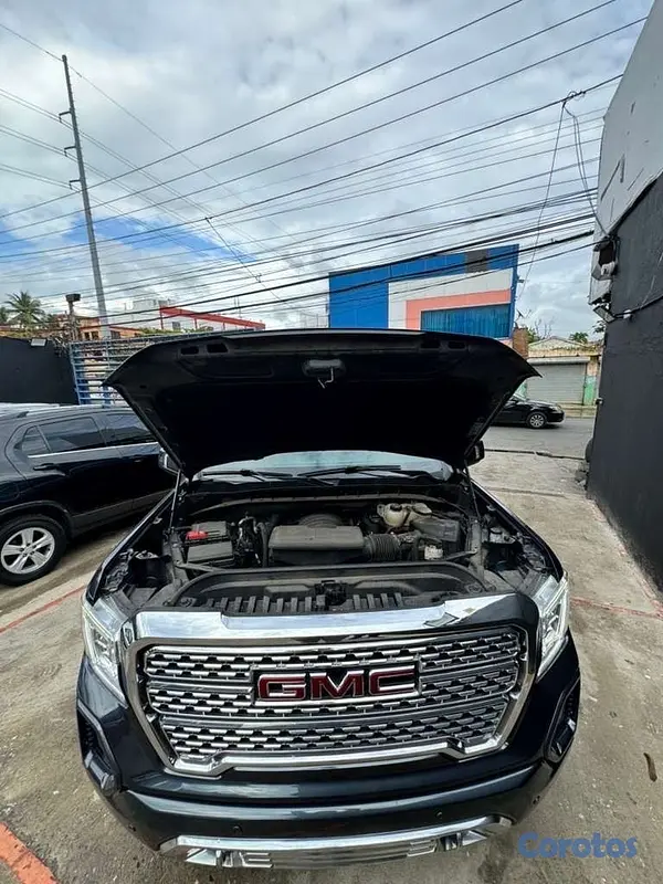 jeepetas y camionetas - GMC SIERRA DENALI 2022  7