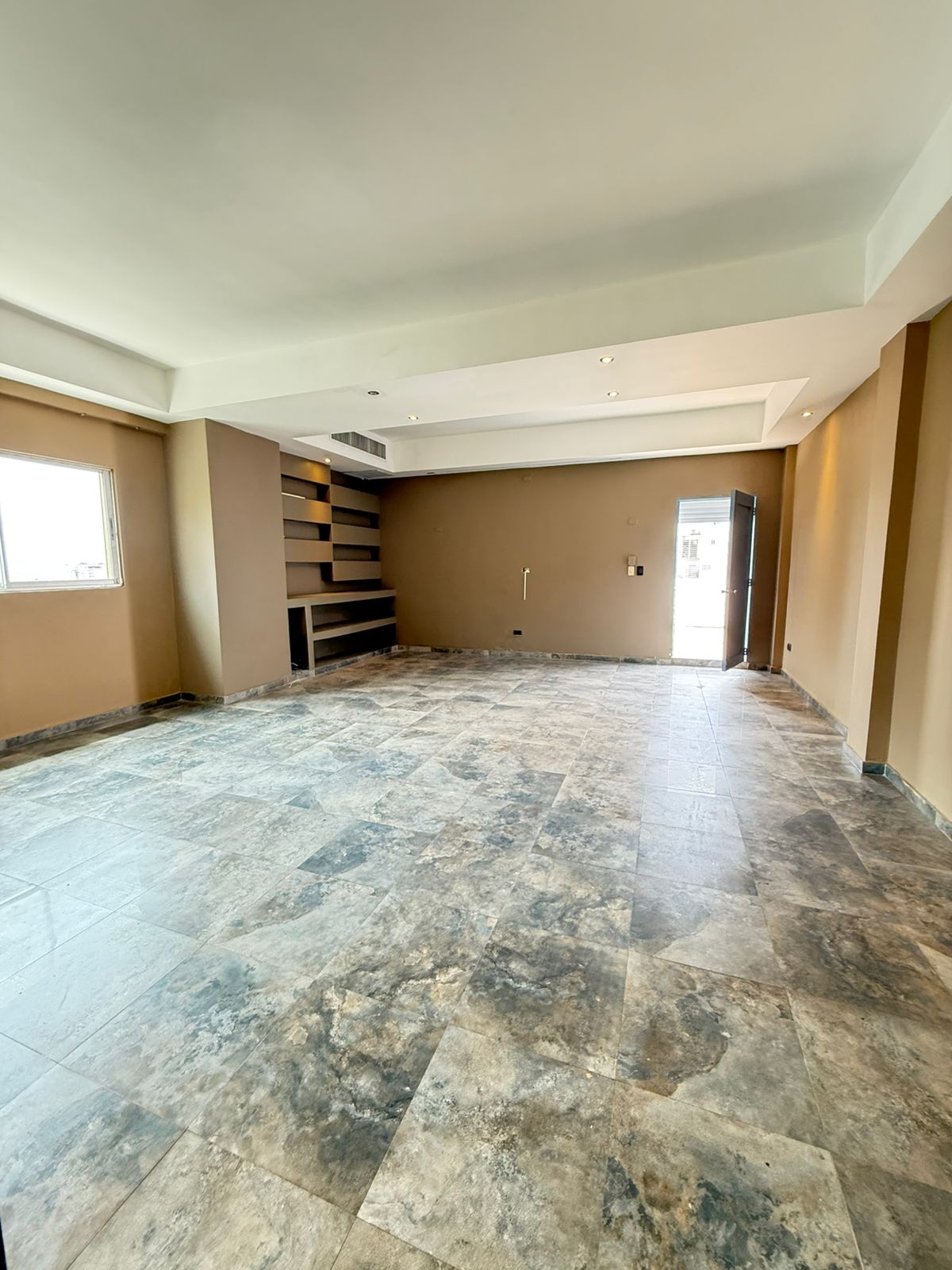 apartamentos - 📍𝘽𝙚𝙡𝙡𝙖 𝙑𝙞𝙨𝙩𝙖 Sur📍vendo penthouse, próx 2