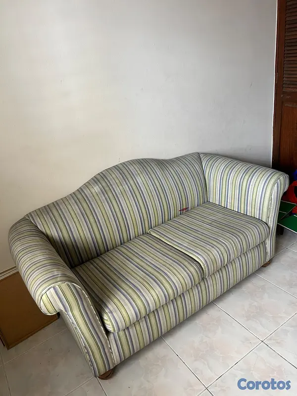 muebles y colchones - VENDO SOFA DE 2 PUESTOS  2