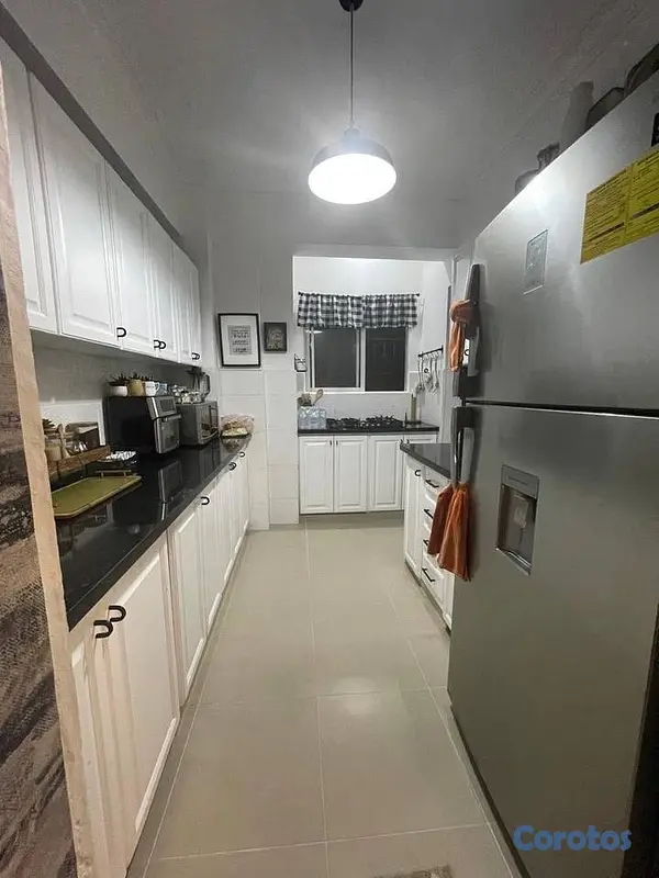 apartamentos - Apartamento primer nivel con terraza en Los Restauradores  2