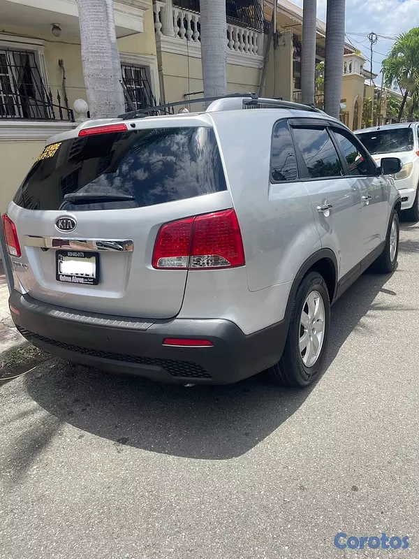 jeepetas y camionetas - Kia Sorento 2012 (MOTOR GDI) 3