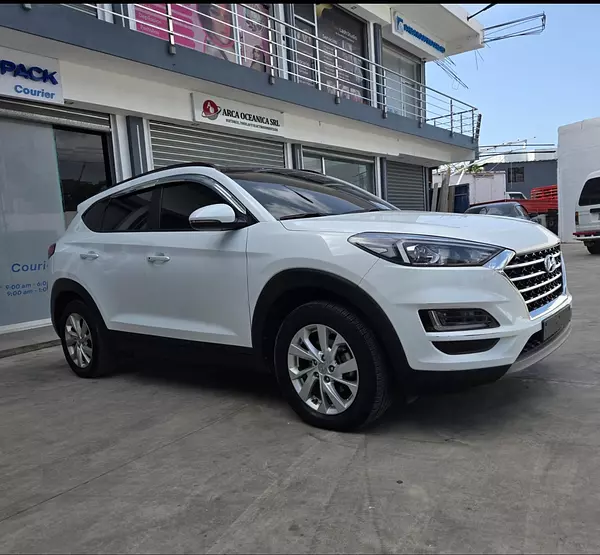 jeepetas y camionetas - HYUNDAI TUCSON 2020 BLANCO DIESEL 5