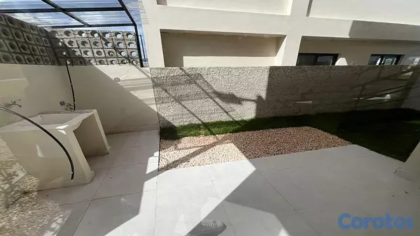 casas vacacionales y villas - Villa de 2 niveles a estrenar en Venta en Bávaro, Punta Cana 10