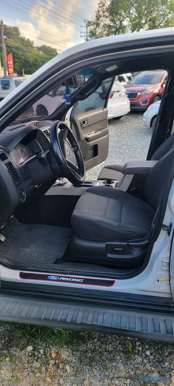jeepetas y camionetas - FORD ESCAPE XLT 2011 5