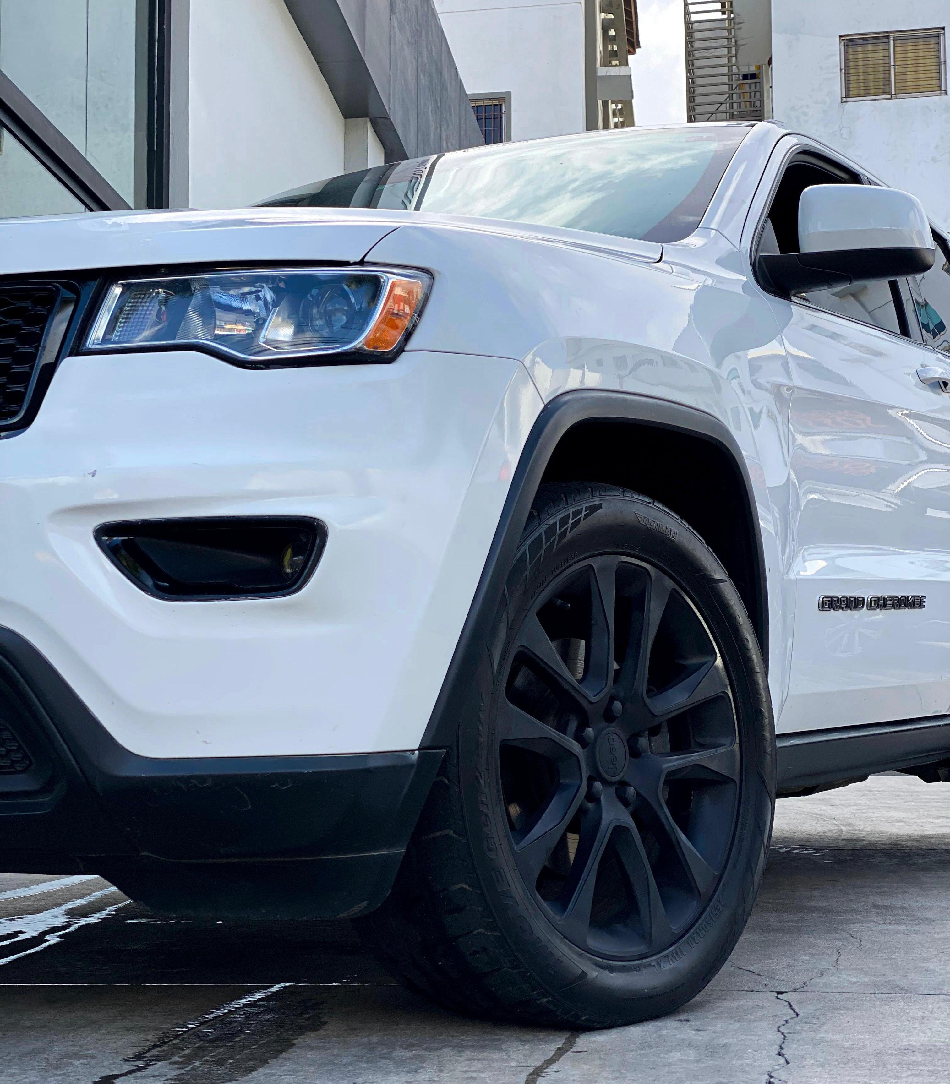 jeepetas y camionetas - Jeep Cherokee Laredo 2017 NO IMPORTA EL CREDITO 2