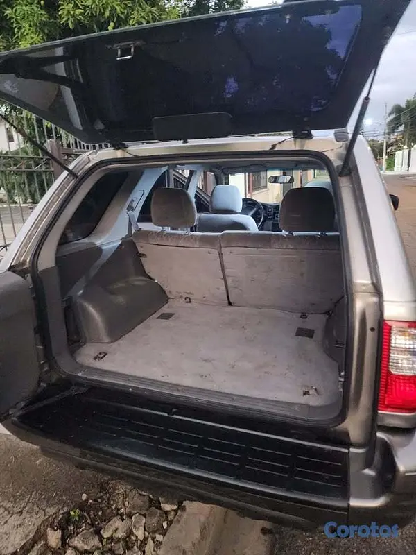 jeepetas y camionetas - Impecable Isuzu Rodeo 2004 14