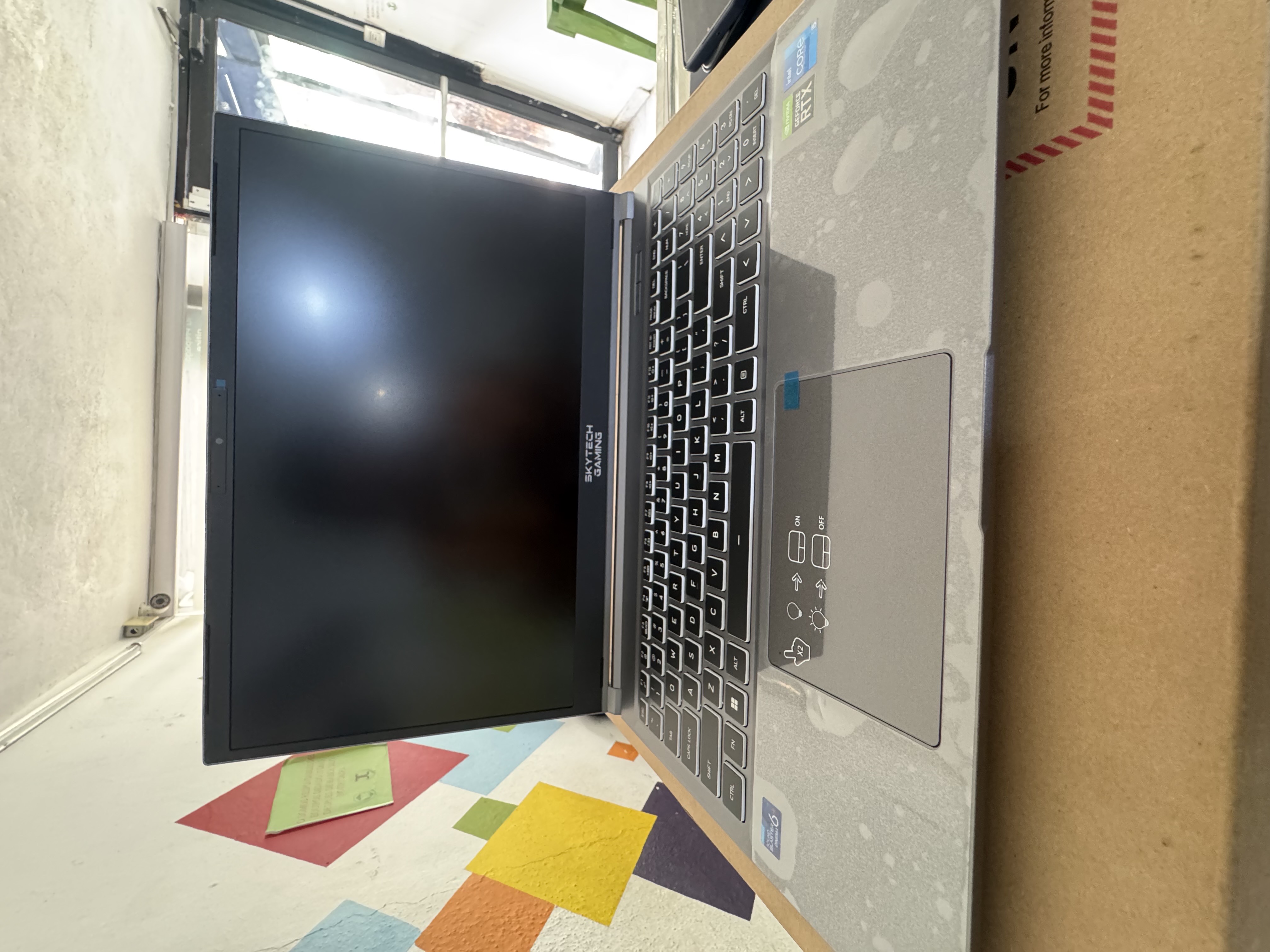 computadoras y laptops - laptop Gaming Skytech