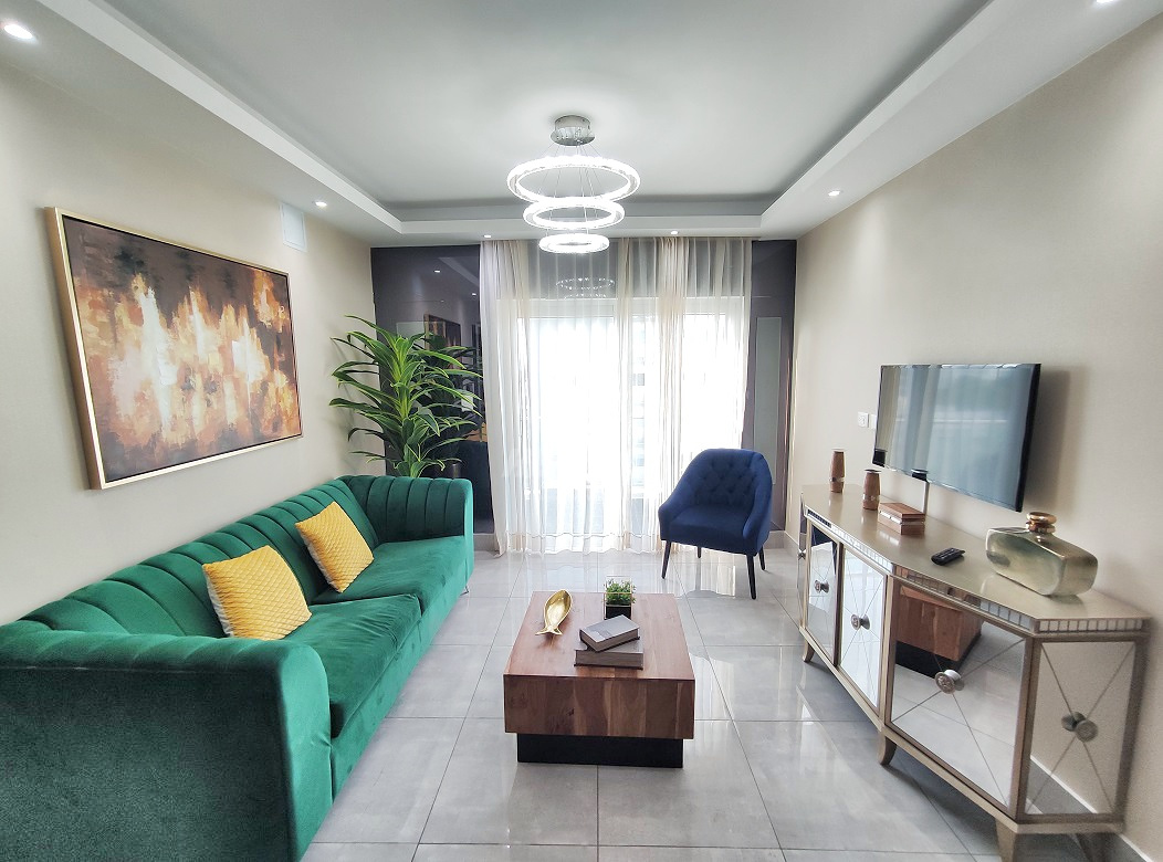 apartamentos - ESTUDIO AMUEBLADO ASCENSOR Y PISCINA LA ESMERALDA  0