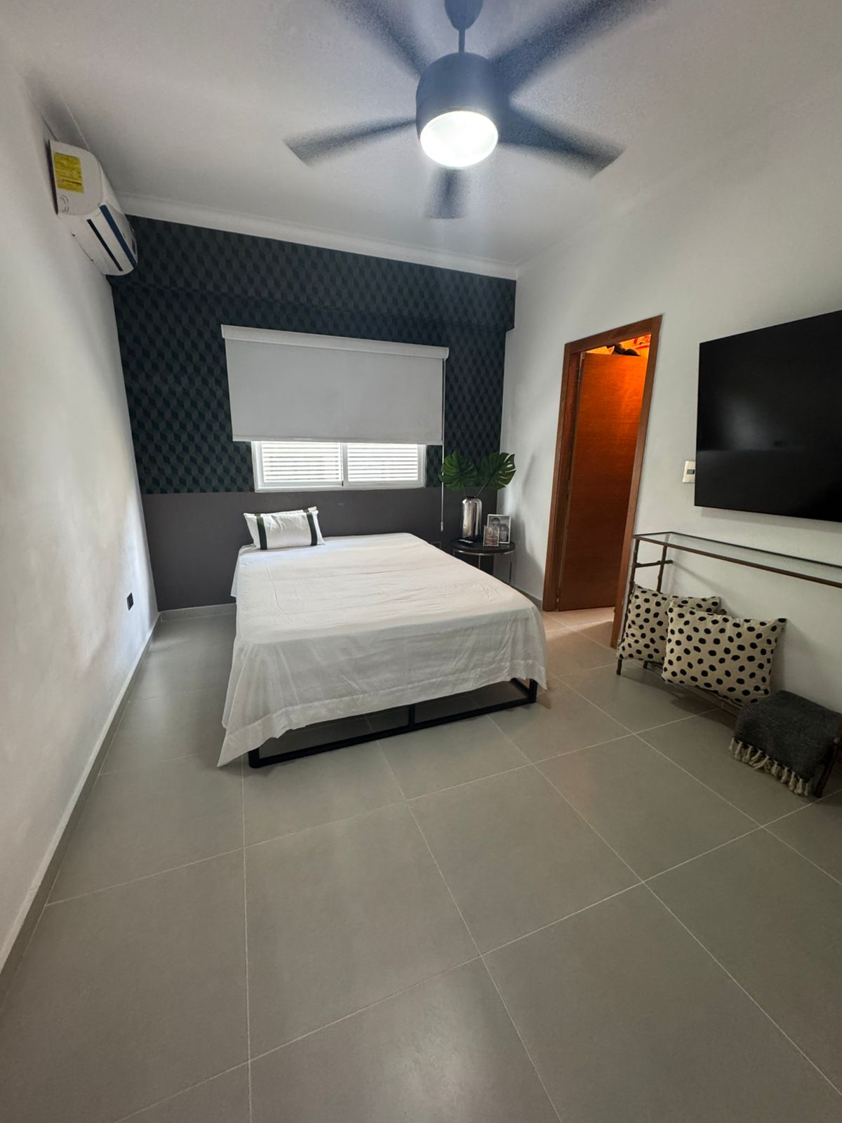 apartamentos - ALQUILO Piso 2 En Evaristo Morales Amueblado Full  7