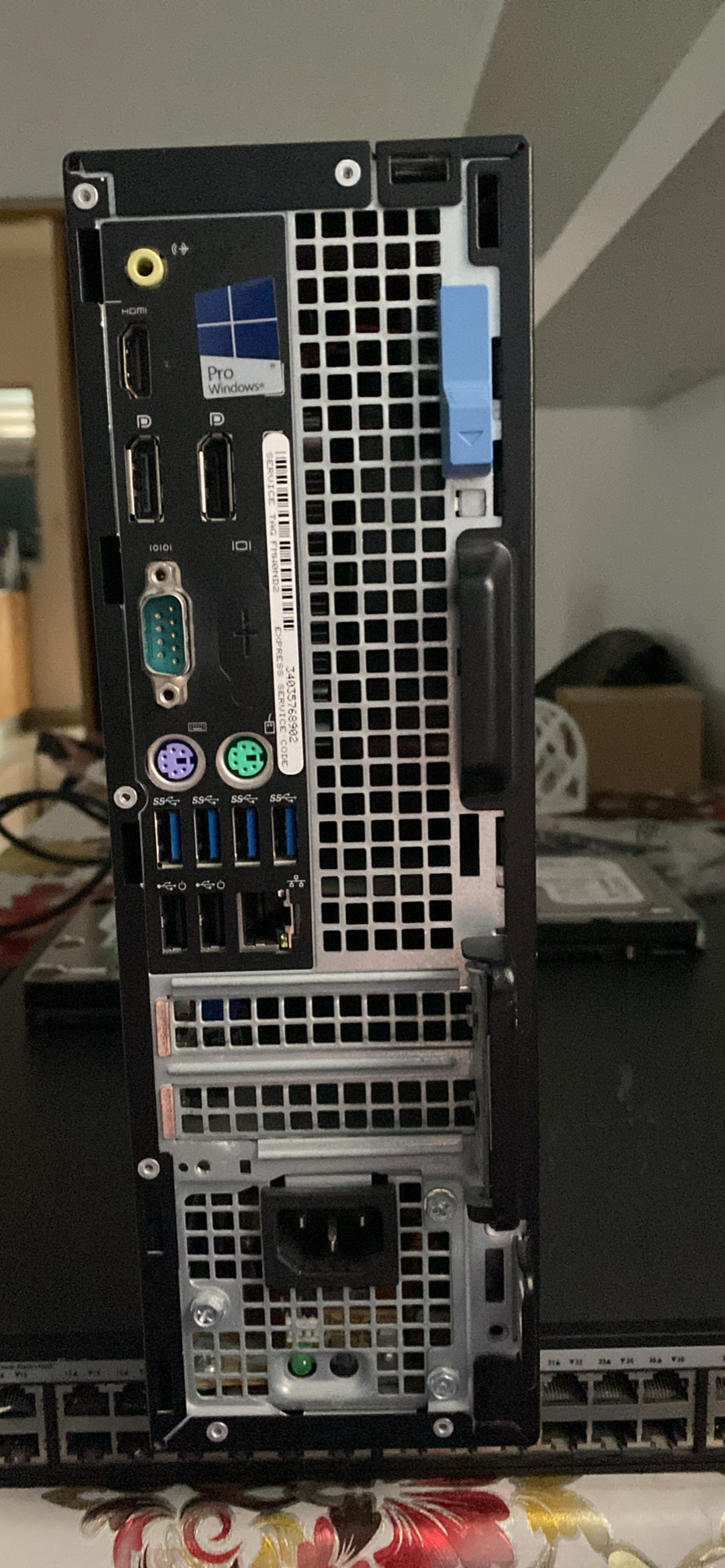 computadoras y laptops - PC de Escritorio Dell OptiPlex 7040 1