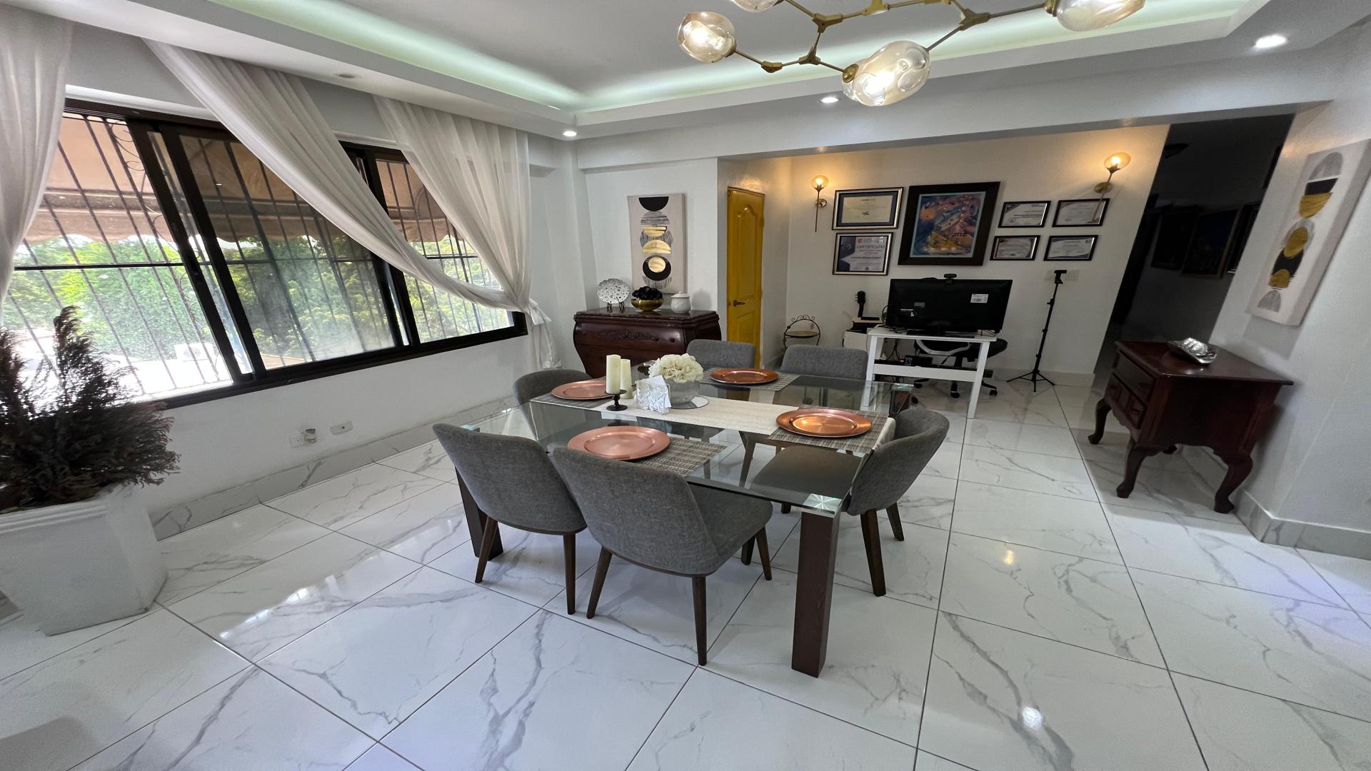 apartamentos - Apartamento tipo Penthouse remodelado en venta en Arroyo Hondo Viejo 6